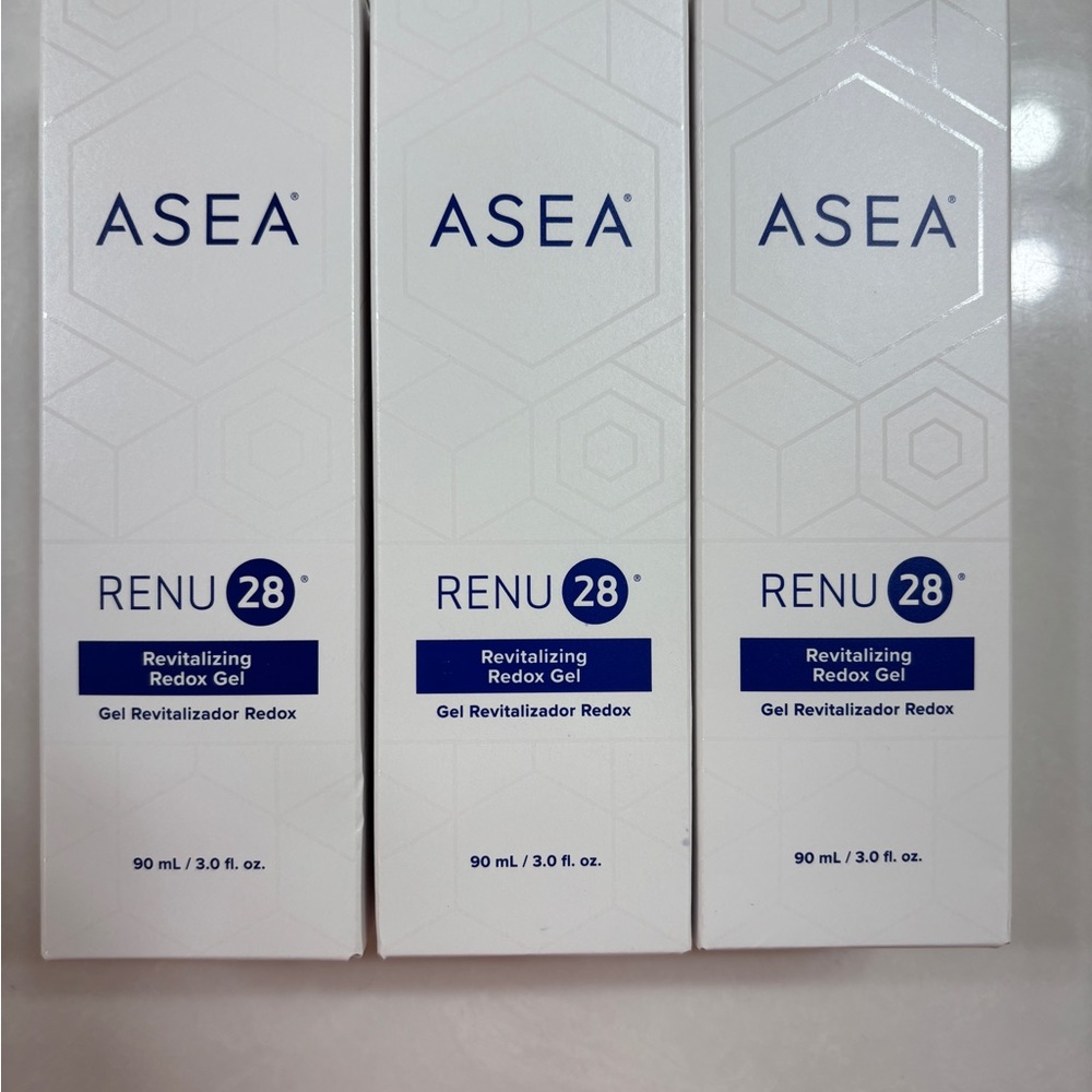 3 Unopened!! Sea ASEA RENU 28 Revitalizing Redox Gel - Blue and White